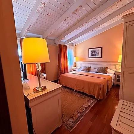 Le Muse Hotel Hotell 3*